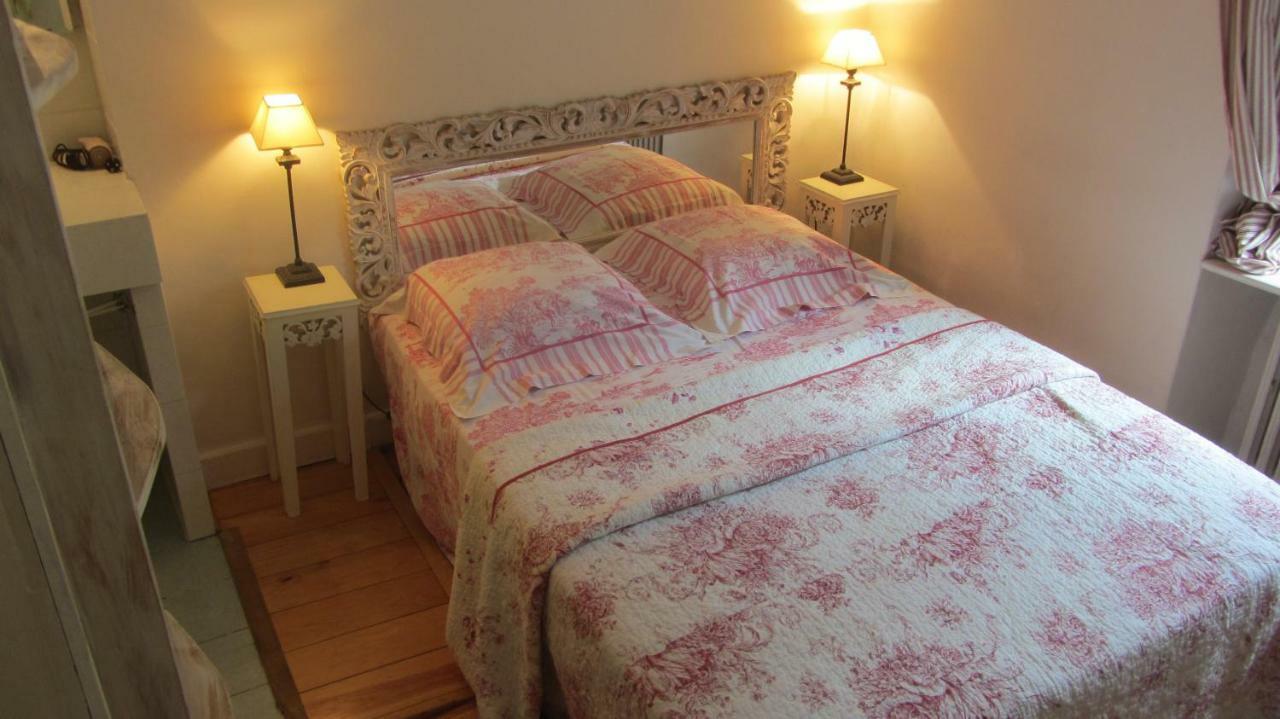 Villa Le Lac Cottage Au Bord Du Lac D'Annecy - Chambre Chez L'Habitant - Les Terrasses Du Lac Veyrier-du-Lac Eksteriør bilde